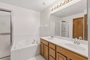 6526 Upper Lake Cir, Westerville, OH 43082 - Photo 21