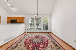 6526 Upper Lake Cir, Westerville, OH 43082 - Photo 9