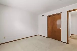 6526 Upper Lake Cir, Westerville, OH 43082 - Photo 25