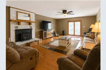 1988 Independence Boulevard, Lancaster, OH 43130 - Photo 3