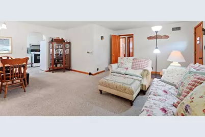 117 Hansbarger Avenue, Baltimore, OH 43105 - Photo 9