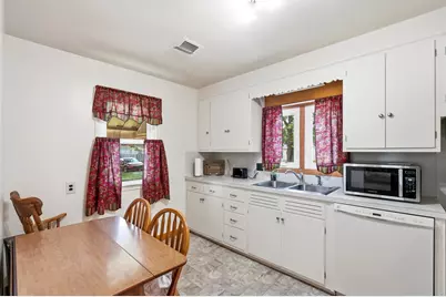 117 Hansbarger Avenue, Baltimore, OH 43105 - Photo 13