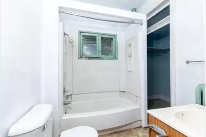 143 W Central Avenue, Delaware, OH 43015 - Photo 29