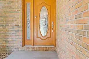 300 Heather Ln, Powell, OH 43065 - Photo 9