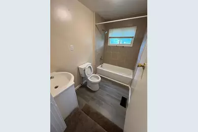 1303 E Weber Road, Columbus, OH 43211 - Photo 7