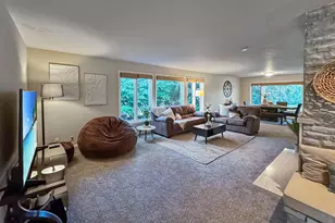 4094 Lyon Dr, Upper Arlington, OH 43220 - Photo 11