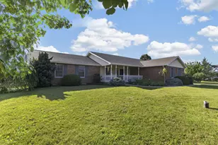 3151 Wall St, Centerburg, OH 43011 - Photo 3