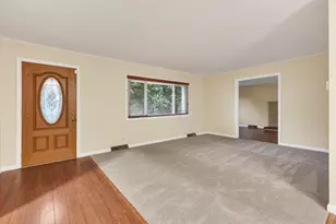 6676 Red Fox Rd, Reynoldsburg, OH 43068 - Photo 9