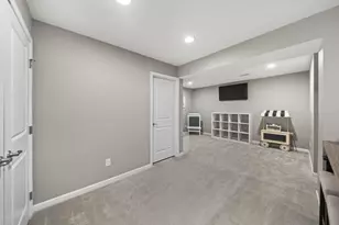 244 Ensigns Ln, Lewis Center, OH 43035 - Photo 33