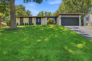 893 Singing Hills Ln, Columbus, OH 43235 - Photo 1