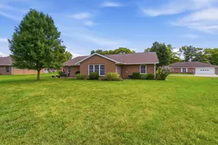 630 Elaine Dr, West Jefferson, OH 43162 - Photo 33