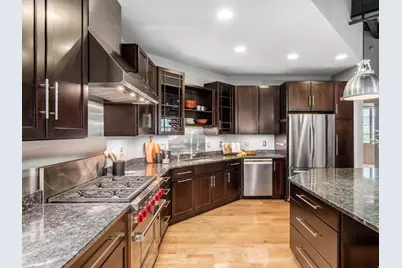 17 W 3rd Avenue #212, Columbus, OH 43201 - Photo 7