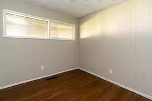 4498 E Livingston Ave, Columbus, OH 43227 - Photo 11