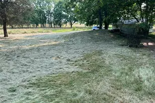 1844 Lundy's Lane Rd NW, Newark, OH 43055 - Photo 3
