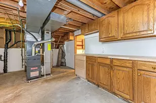 820 W Main St, Westerville, OH 43081 - Photo 43