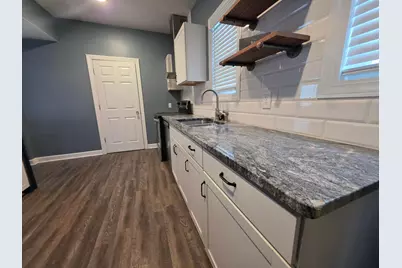 297 Johnson Street, Columbus, OH 43203 - Photo 5