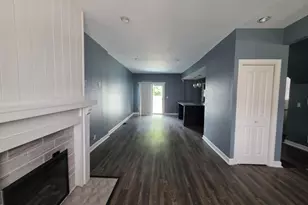 297 Johnson St, Columbus, OH 43203 - Photo 3