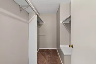 621 E Schrock Rd, Westerville, OH 43081 - Photo 17