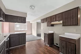 621 E Schrock Rd, Westerville, OH 43081 - Photo 9
