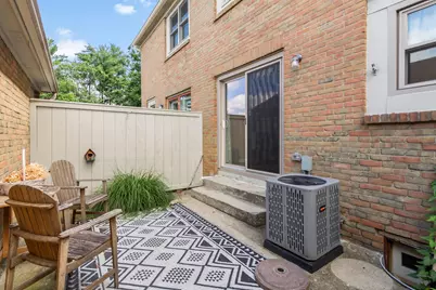 5298 Bethel Woods Drive, Columbus, OH 43220 - Photo 27