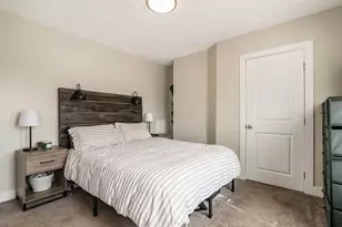 215 N 22nd St, Columbus, OH 43203 - Photo 25