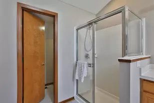217 Seatrain Dr, Delaware, OH 43015 - Photo 35