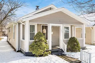 1086 Seymour Ave, Columbus, OH 43206 - Photo 1