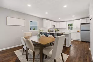 1074 Grandon Ave, Columbus, OH 43209 - Photo 9