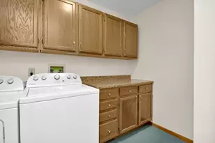 851 Circle Dr, London, OH 43140 - Photo 29