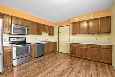 851 Circle Drive #32, London, OH 43140 - Photo 13