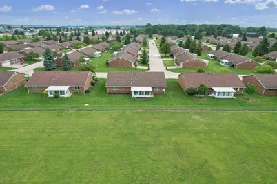 851 Circle Drive #32, London, OH 43140 - Photo 37