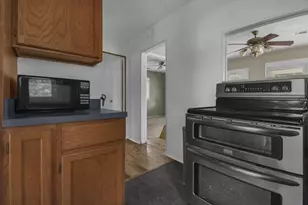 868 Lawndale Ave, Columbus, OH 43207 - Photo 13