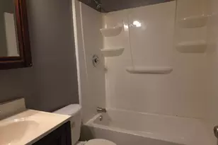 3018 Nuway Rd, Columbus, OH 43207 - Photo 9