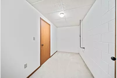 225 Falcon Drive, Chillicothe, OH 45601 - Photo 49