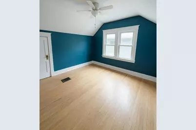 490 E Oakland Avenue, Columbus, OH 43202 - Photo 21