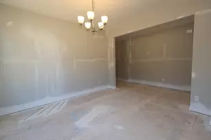 542 Creekside Loop S, Pataskala, OH 43062 - Photo 5