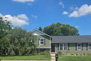 200 Buckboard Ln, Plain City, OH 43064 - Photo 1