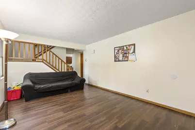 3697 Heatherglen Drive, Columbus, OH 43221 - Photo 5