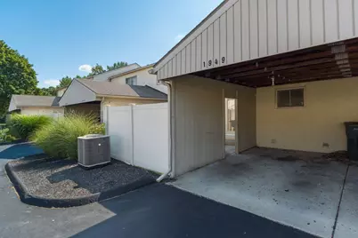 1949 Rockdale Drive #32, Columbus, OH 43229 - Photo 25