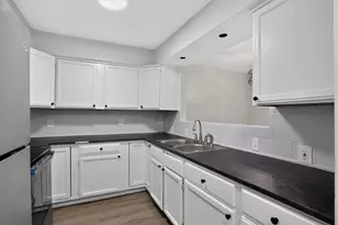 6074 Lepage Ct, Columbus, OH 43229 - Photo 9