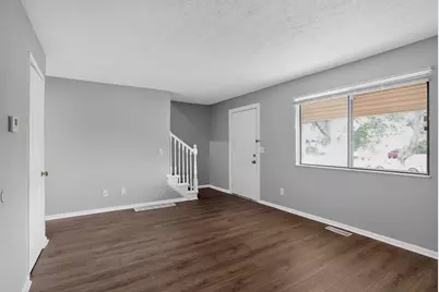 6074 Lepage Court, Columbus, OH 43229 - Photo 7