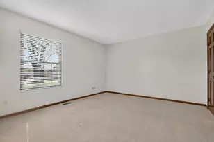 732 Pine Needles Dr, Dayton, OH 45458 - Photo 31
