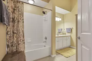 100 Stonegate Dr, Pataskala, OH 43062 - Photo 19