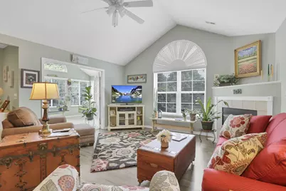100 Stonegate Drive, Pataskala, OH 43062 - Photo 9