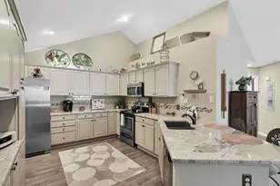 100 Stonegate Dr, Pataskala, OH 43062 - Photo 15