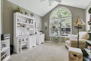100 Stonegate Dr, Pataskala, OH 43062 - Photo 17