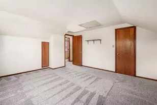 1748 Alpine Dr, Columbus, OH 43229 - Photo 29