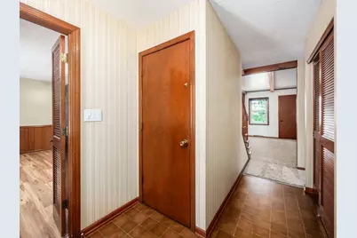 1748 Alpine Drive, Columbus, OH 43229 - Photo 5