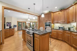 388 Lily Pond Ct, Columbus, OH 43230 - Photo 13