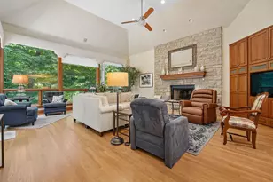 388 Lily Pond Ct, Columbus, OH 43230 - Photo 9